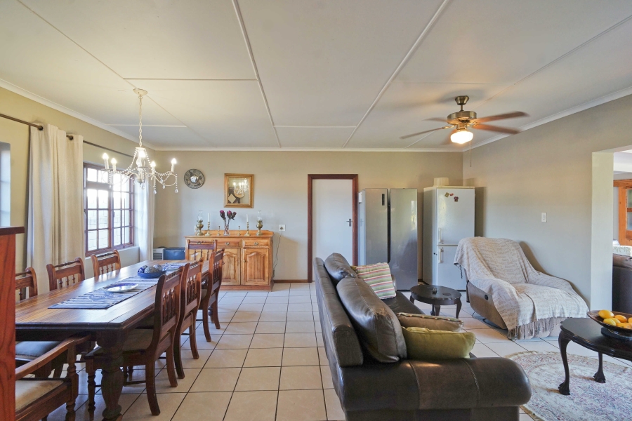 4 Bedroom Property for Sale in Kaysers Beach Eastern Cape
